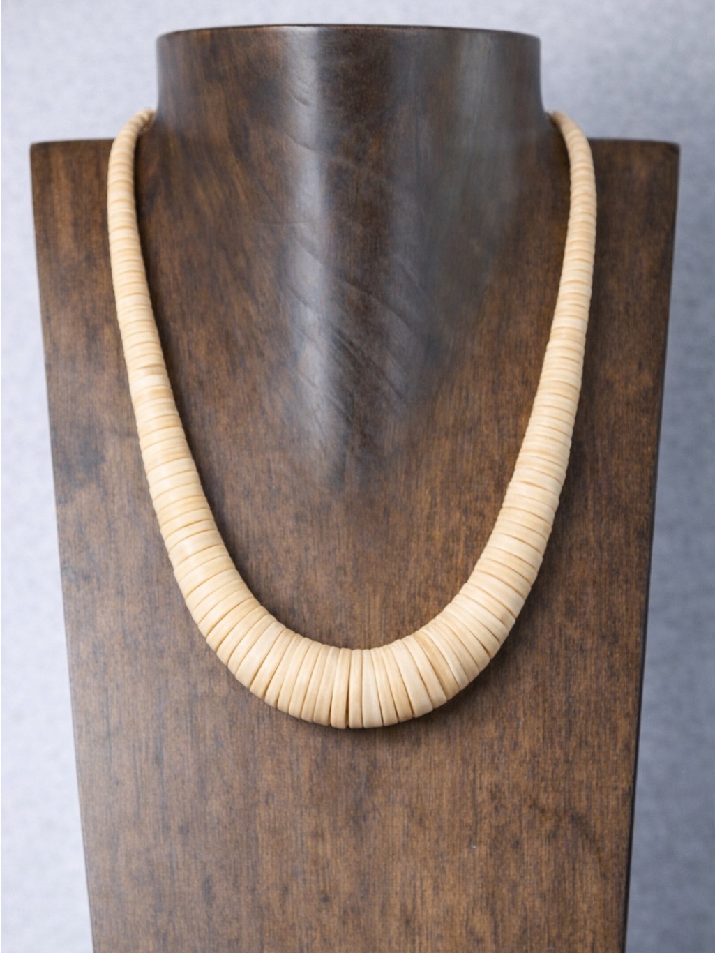 Vintage Beige Disc Heishi Necklace - Vintage